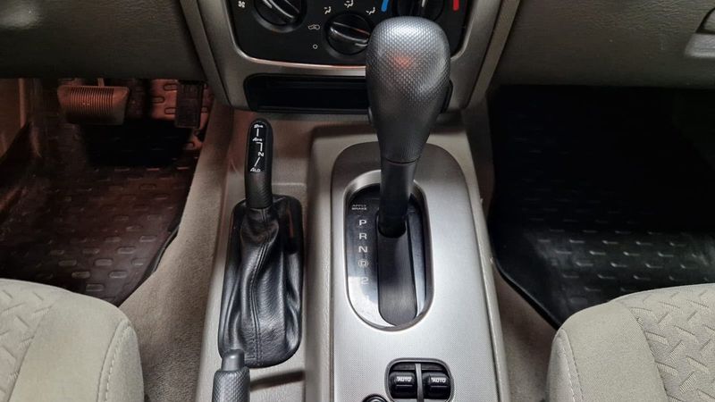Jeep Cherokee bild 11
