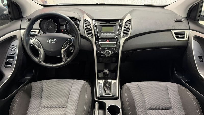 Hyundai i30 bild 9