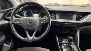 Opel Insignia bild 9