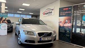 Volvo V70 bild 1
