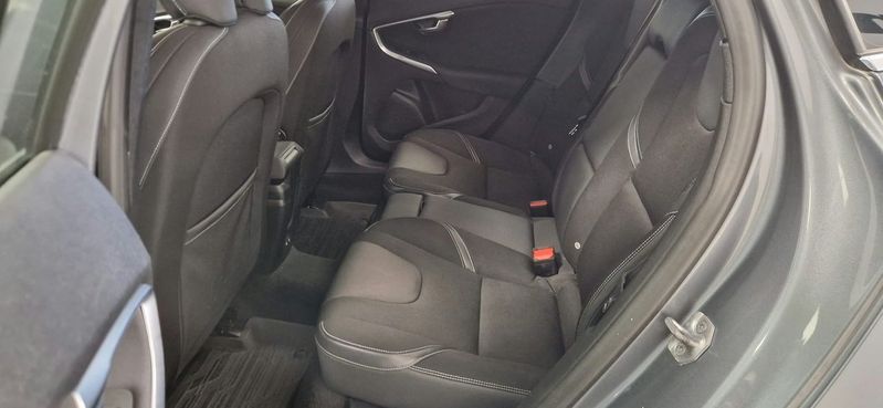 Volvo V40 bild 22