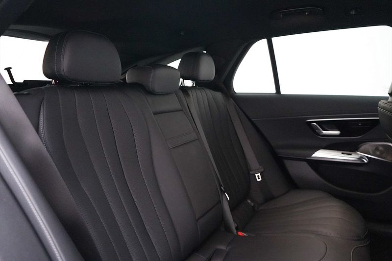 Mercedes E300 bild 10