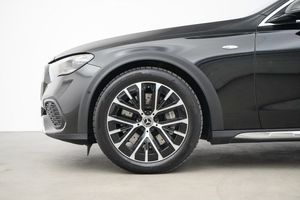 Mercedes E300 bild 2