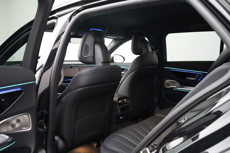 Mercedes E300 bild 9