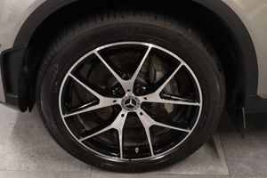 Mercedes GLC300 bild 8