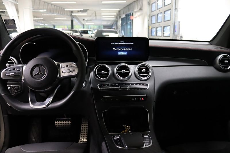 Mercedes GLC300 bild 11