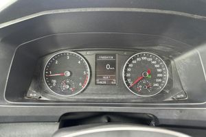 Volkswagen Caravelle bild 12