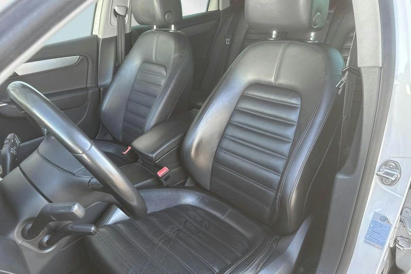 Volkswagen Passat bild 13