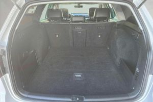 Volkswagen Passat bild 9