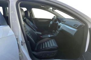 Volkswagen Passat bild 7