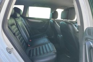 Volkswagen Passat bild 8