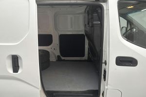 Nissan NV200 bild 8