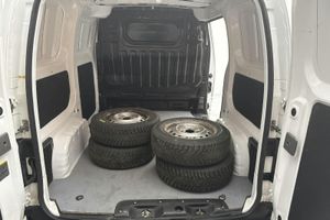 Nissan NV200 bild 9