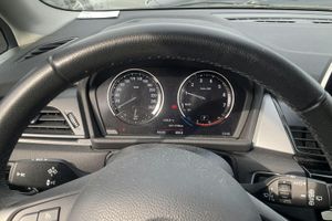 BMW 218 bild 10