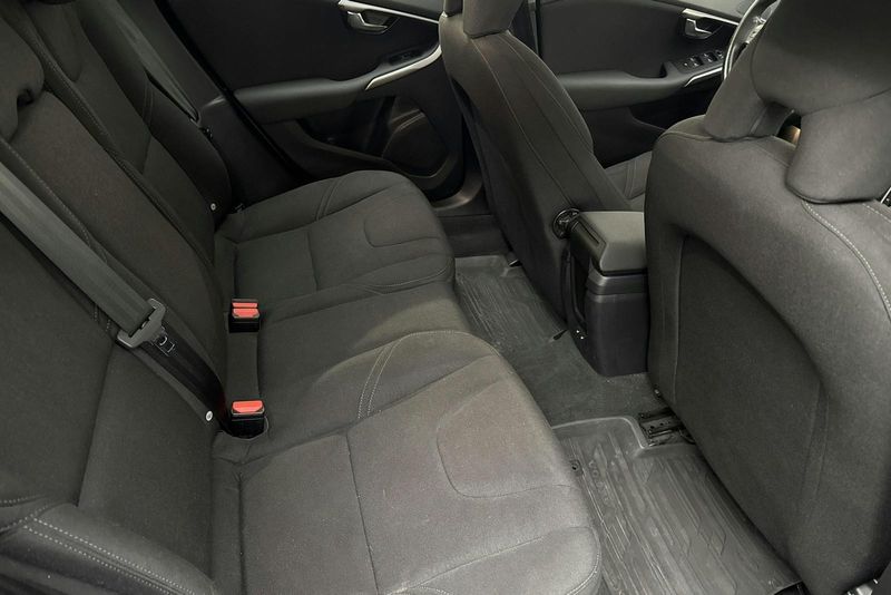 Volvo V40 bild 8