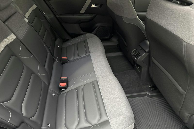 Citroen C4 bild 8