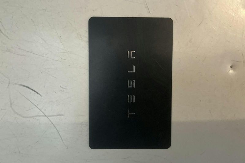 Tesla Model Y bild 15