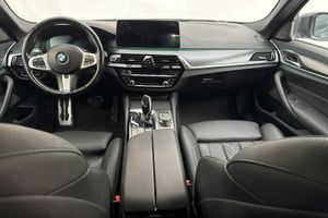 BMW 530 bild 6