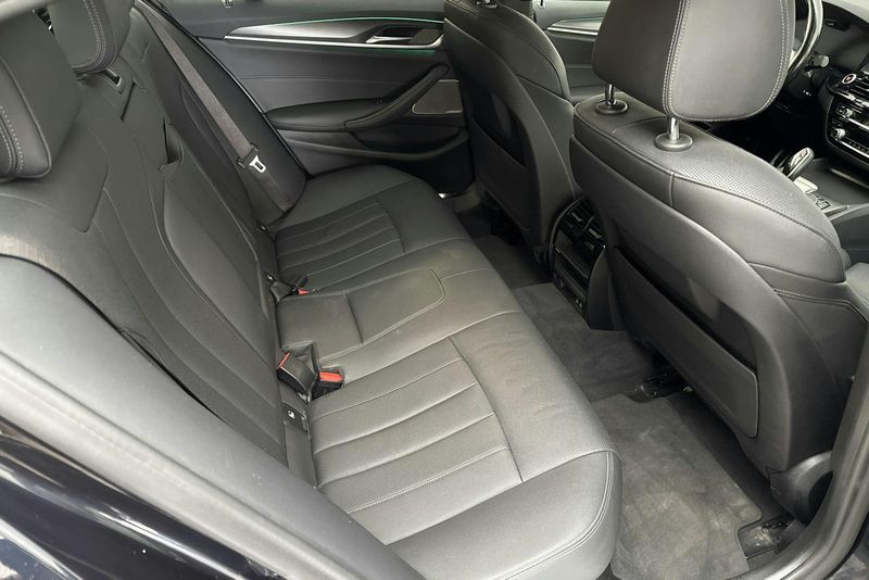 BMW 530 bild 8