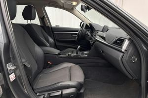 BMW 320 bild 7