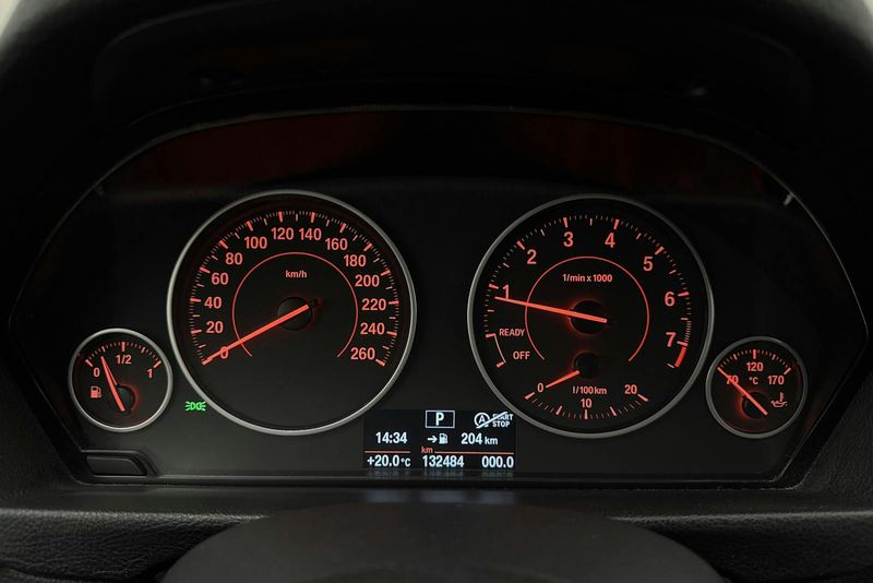 BMW 320 bild 10