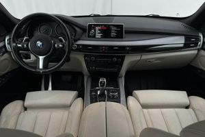 BMW X5 bild 6