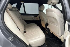 BMW X5 bild 8
