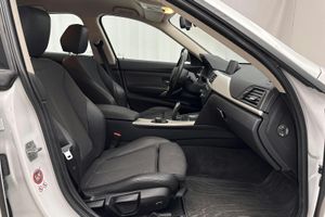 BMW 320 bild 7