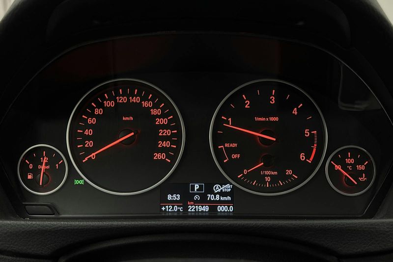 BMW 320 bild 10