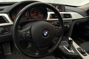 BMW 320 bild 15