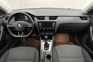 Skoda Octavia bild 6