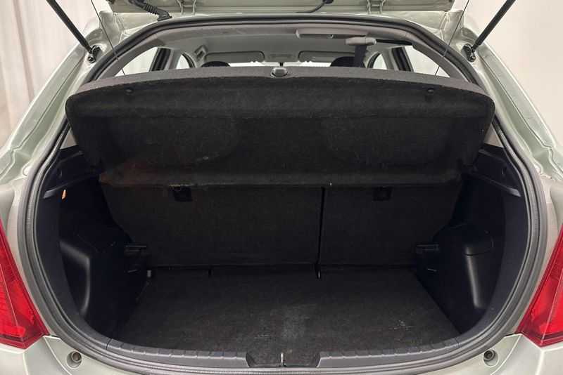 Toyota Yaris bild 9