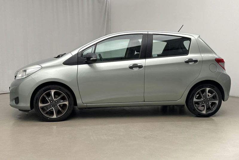 Toyota Yaris bild 2
