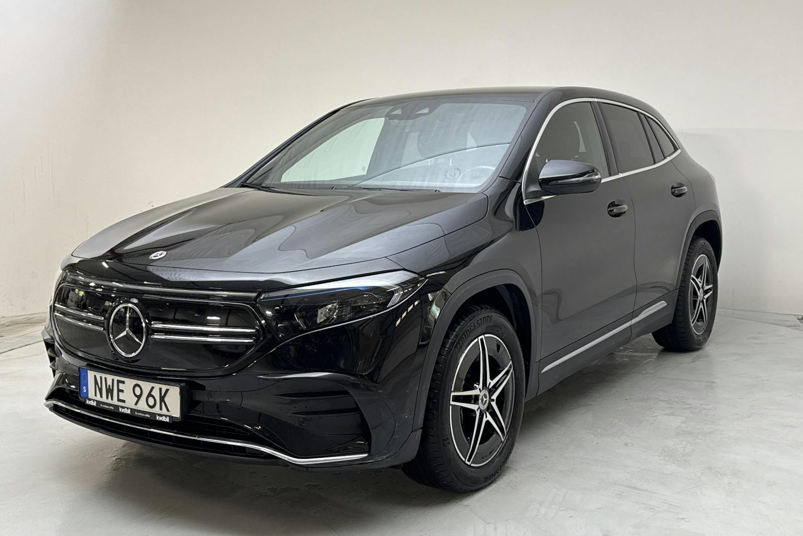 Mercedes EQA250+