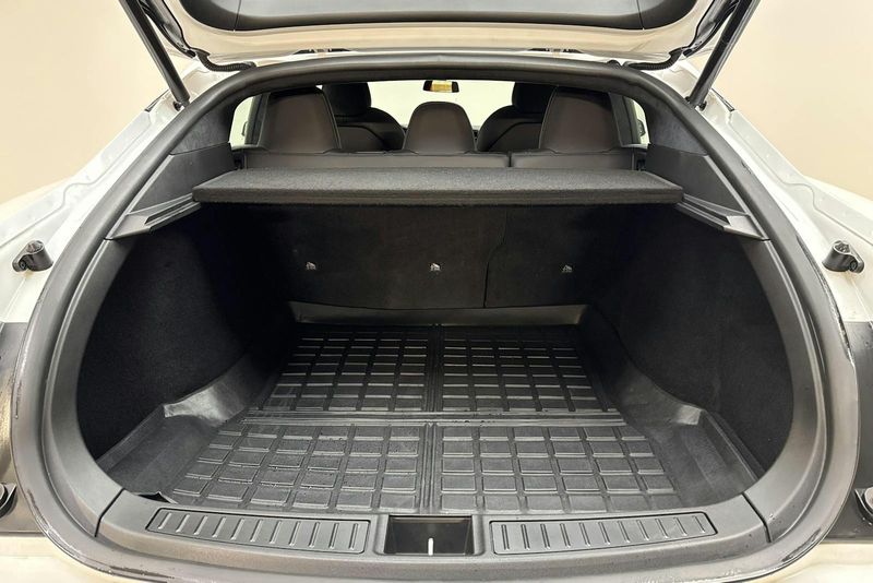 Tesla Model S bild 9