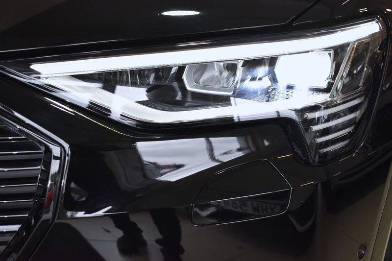 Audi e-tron bild 20