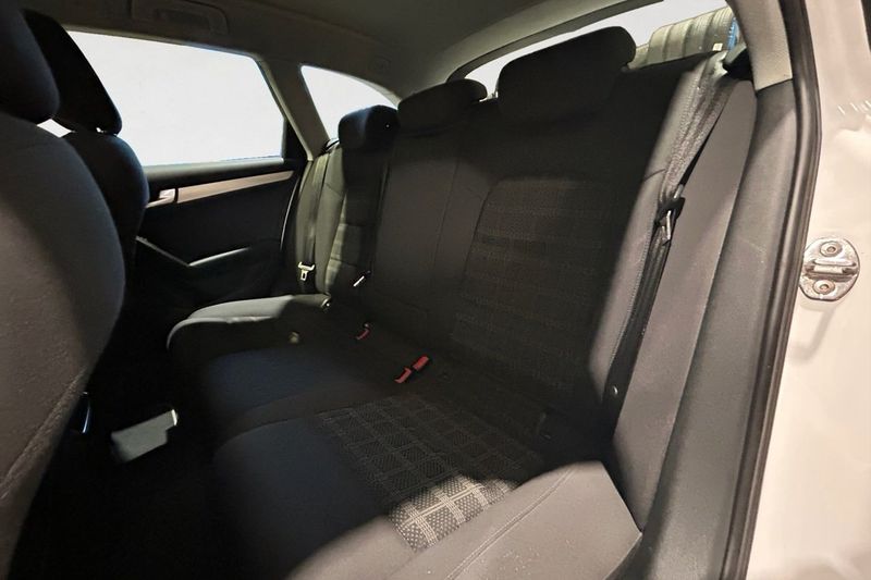 Audi A4 bild 14