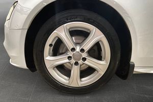 Audi A4 bild 15