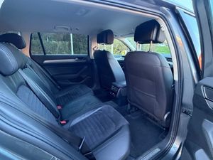 Volkswagen Passat bild 10