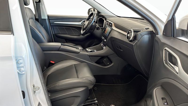 MG ZS EV bild 3