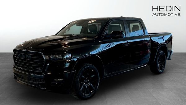 RAM 1500 Laramie Night Edition - 0% Räntekampanj - 2025
