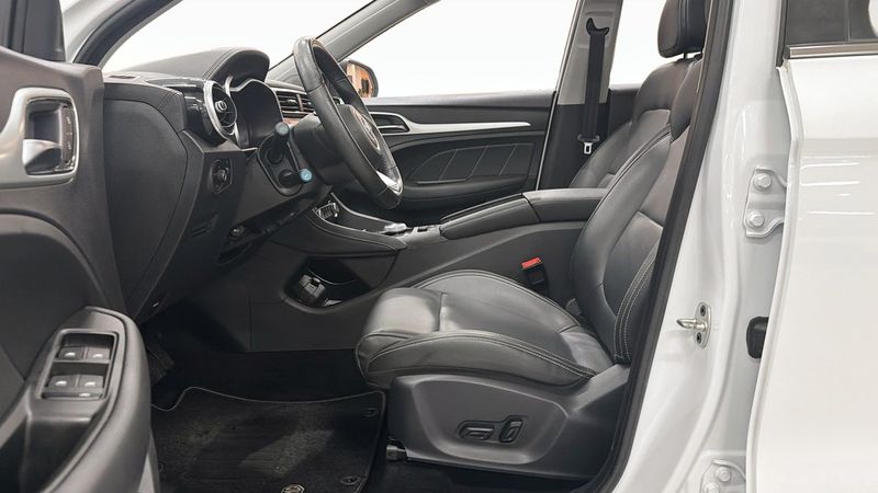 MG ZS EV bild 11