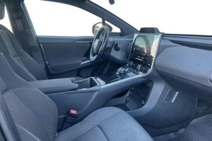 Toyota bZ4X bild 7