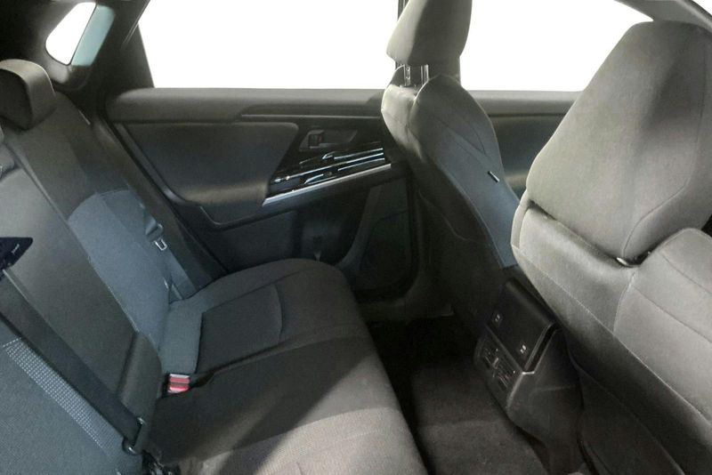 Toyota bZ4X bild 8