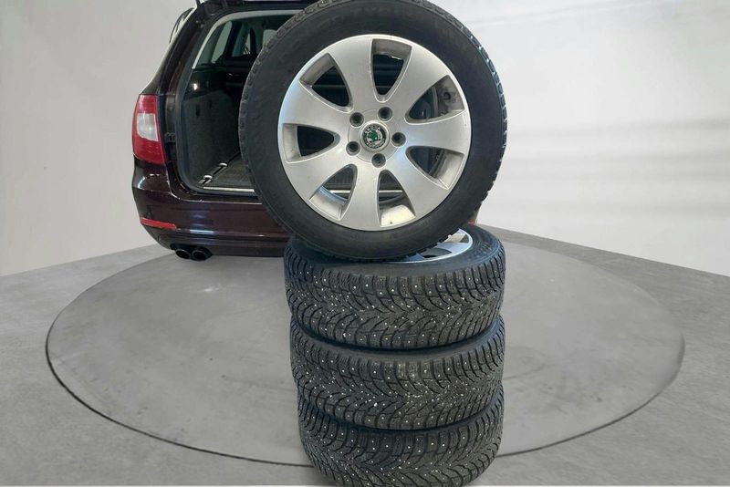 Skoda Superb bild 13