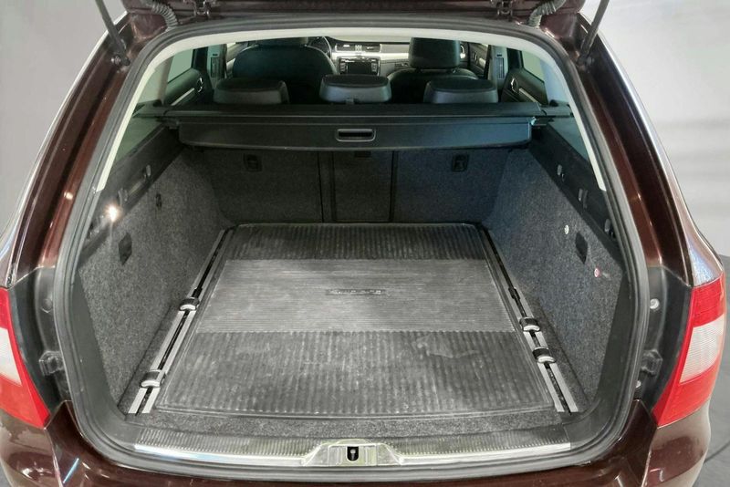 Skoda Superb bild 9