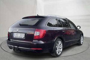 Skoda Superb bild 3