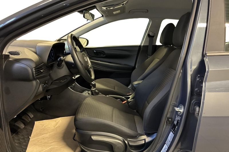 Hyundai i20 bild 9
