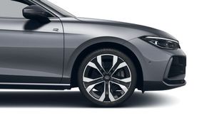 Volkswagen Passat bild 9
