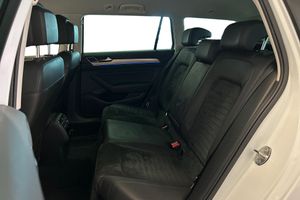 Volkswagen Passat bild 23